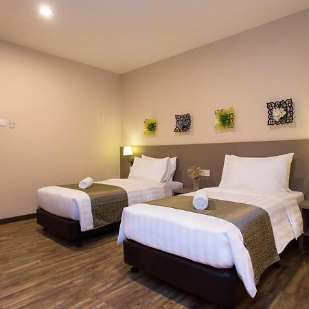 Dk Hotel Johor Bahru Dış mekan fotoğraf